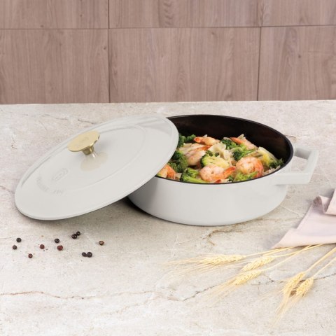 EMALIOWANY NISKI GARNEK ŻELIWNY 2.57L 26CM BERLINGER HAUS STRONG MOLD SAHARA BH-6530