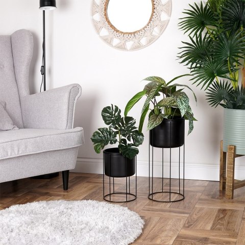 Osłona na doniczkę doniczki osłonka na stojaku metalowa czarna 19x27.5cm HOME STYLING COLLECTION 569953-M