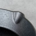Patelnia żeliwna z silikonową nakładką na indukcję ciężka CAST LINE duża 30 cm VILDE 199036