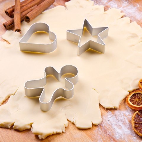 Wykrawacze do ciastek stalowe Boże Narodzenie 5 cm 16 ele. LA CUCINA 259109