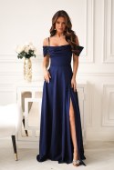 330-01 Elegancka Sukienka Z Drapowaniem, Rozcięciem I Błyszczącą Tkaniną - Granatowy