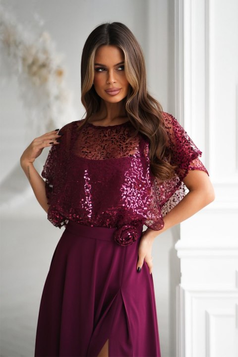 333-10 Elegancka Sukienka Na Ramiączkach Z Cekinowym Bolerkiem - bordowy