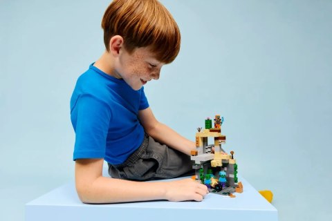 21587 - LEGO Minecraft - Loch zombie