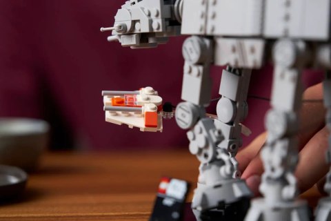 75440 - LEGO Star Wars - AT-AT™