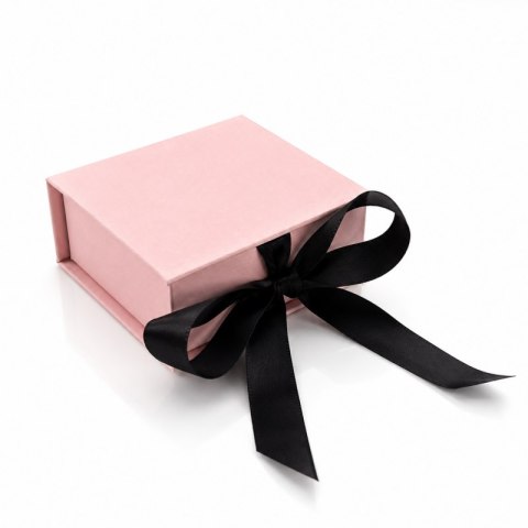 Pudełko prezentowe, ozdobne na biżuterię- rozm. M, 7x7x3,5cm róż ze wstążką PDOZ29R