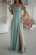 330-03 Elegancka Sukienka Z Drapowaniem, Rozcięciem I Błyszczącą Tkaniną - miętowy
